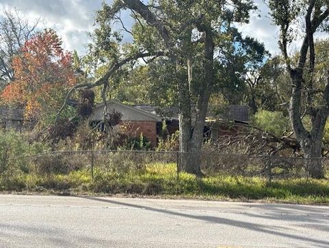 Photo of 1970 Fm 521 Road, Brazoria, TX 77422 (MLS # 21754764)
