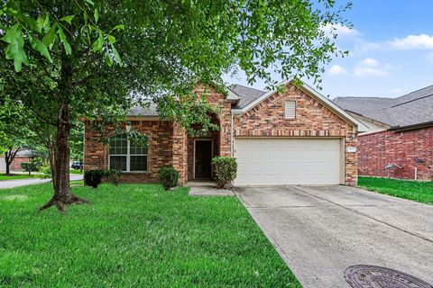 Photo of 17811 Dappled Walk Way, Cypress, TX 77429 (MLS # 42071821)