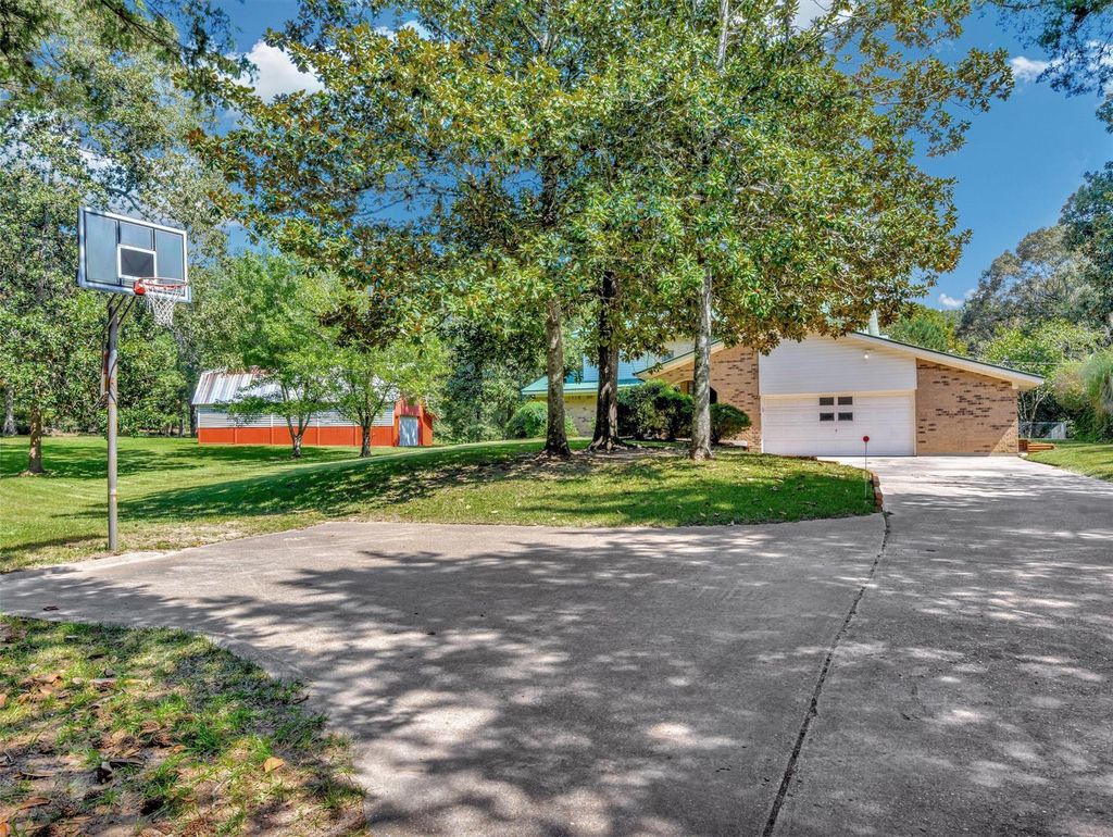 Photo of 1040 Us Highway 287 W, Woodville, TX 75979 (MLS # 79628812)