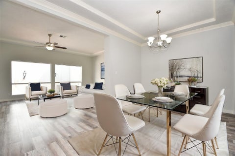Photo of 606 N Eldridge Parkway #3, Houston, TX 77079 (MLS # 89376419)