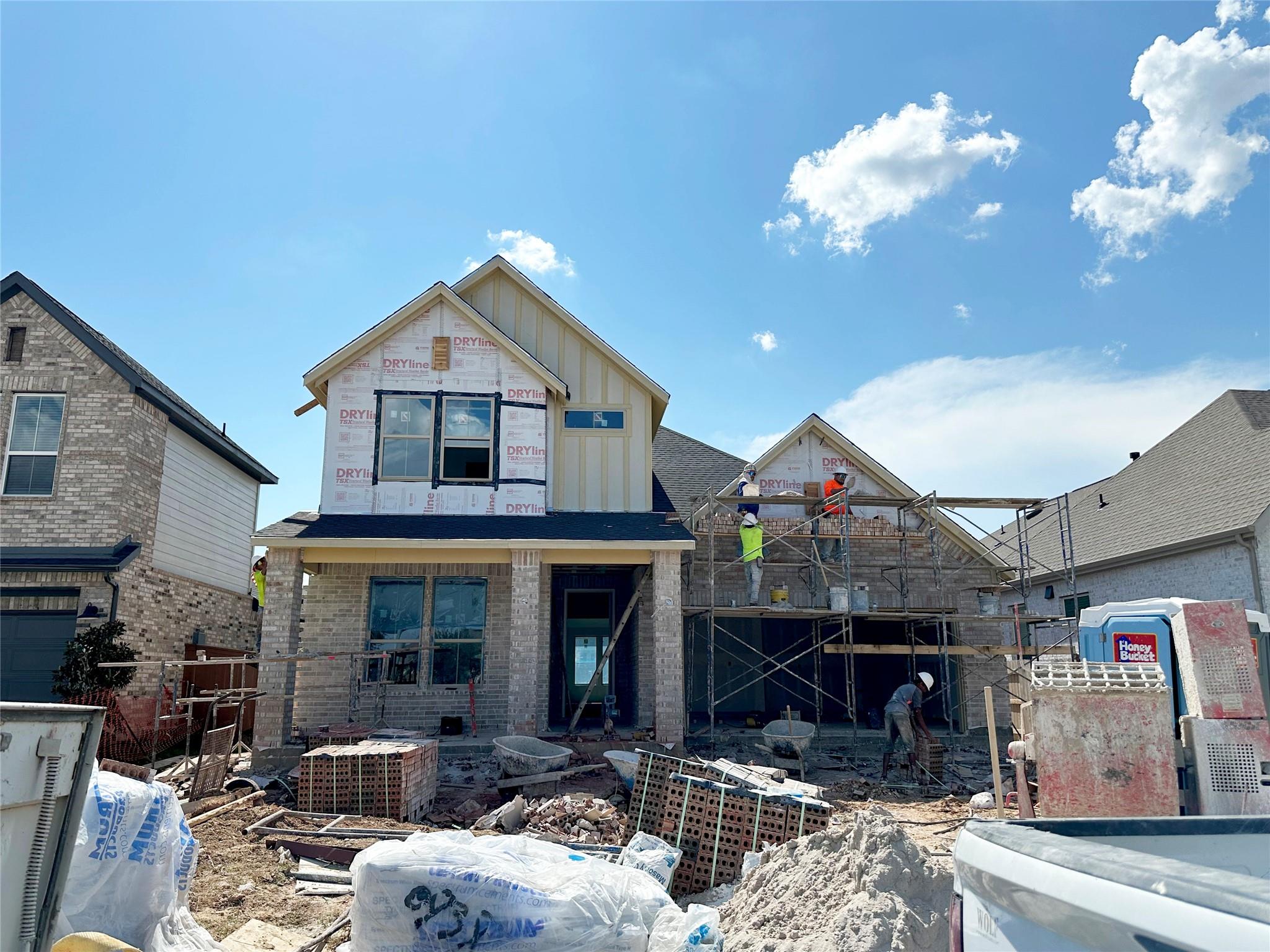 7715 Pale Petunia Trail