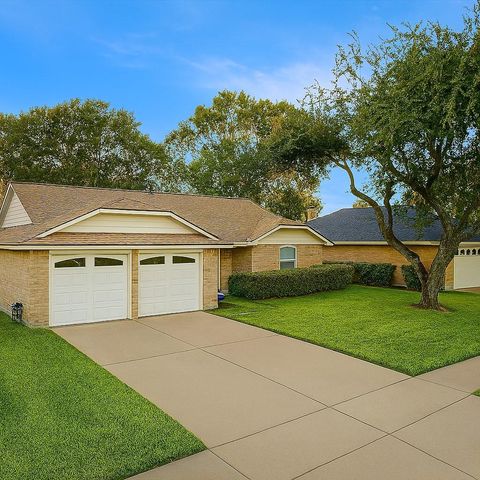 Photo of 2002 Westwind Drive, Deer Park, TX 77536 (MLS # 96672747)
