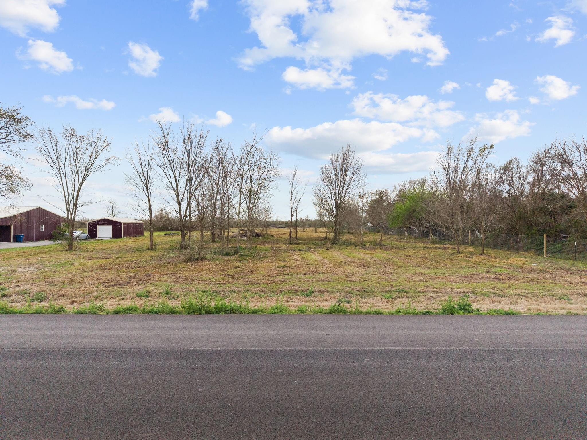 17 County Road 533