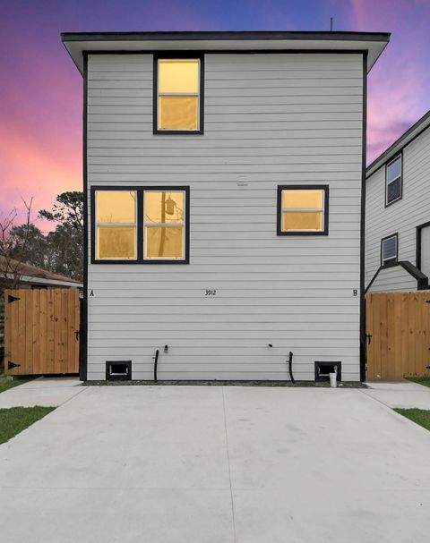 Photo of 3912 Woolworth Street, Houston, TX 77026 (MLS # 64765677)