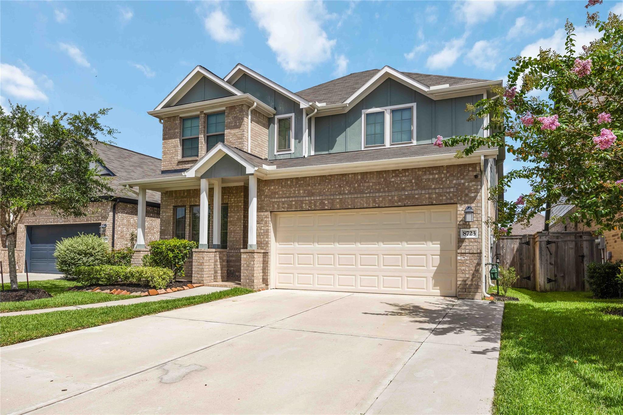 8723 Red Heron Lane