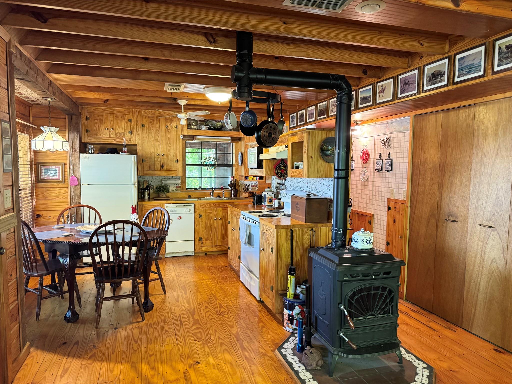 190 Woodpecker Drive