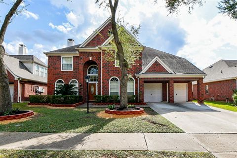 Photo of 12307 S Shadow Cove Drive, Houston, TX 77082 (MLS # 2114969)