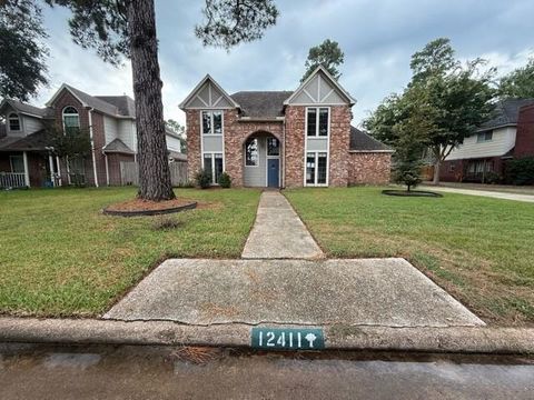 Photo of 12411 Exbury Court, Tomball, TX 77377 (MLS # 39426350)
