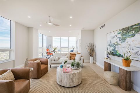 Tiny photo for 5100 San Felipe Street #363, Houston, TX 77056 (MLS # 55550733)