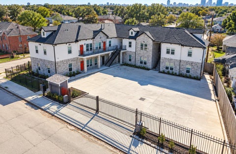 Photo of 3144 Southmore Street BLVD, Houston, TX 77004 (MLS # 50804783)