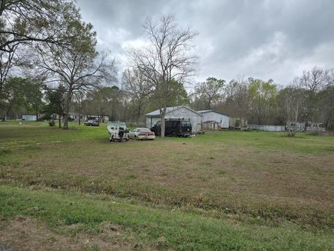 Tiny photo for 340 County Road 411, Dayton, TX 77535 (MLS # 25390191)