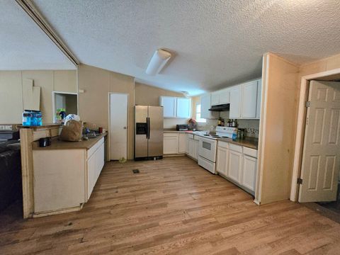 Tiny photo for 340 County Road 411, Dayton, TX 77535 (MLS # 25390191)