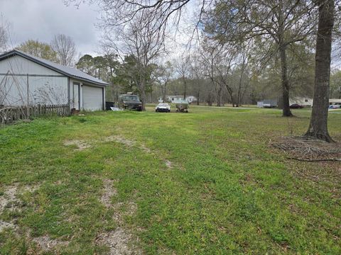 Tiny photo for 340 County Road 411, Dayton, TX 77535 (MLS # 25390191)