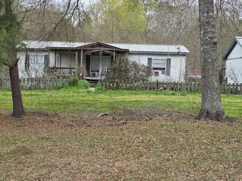 Tiny photo for 340 County Road 411, Dayton, TX 77535 (MLS # 25390191)