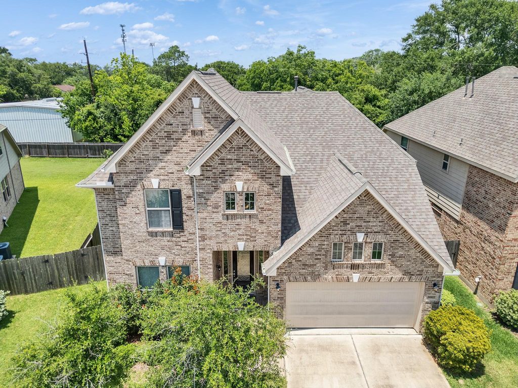 Photo of 26922 Skylark Bluff Trail, Katy, TX 77494 (MLS # 82985070)
