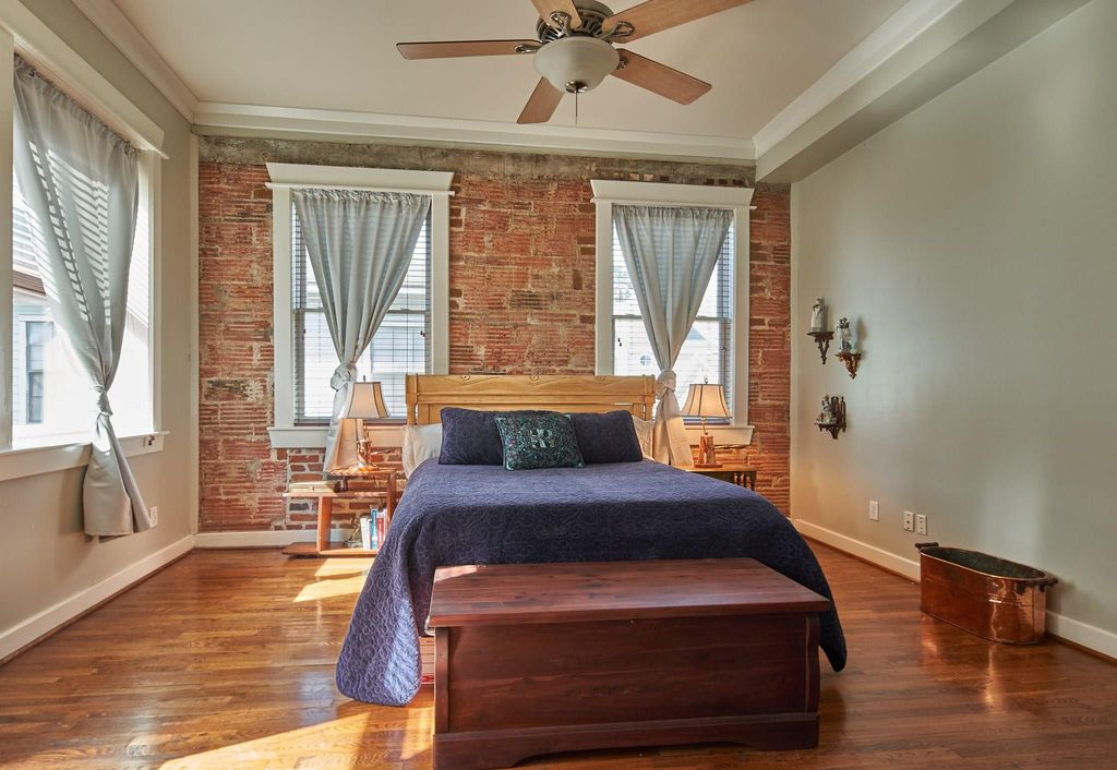 Photo of 215 W Norma Street #203, Houston, TX 77009 (MLS # 74108081)