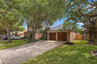 28207 Everett Knolls Drive Katy TX 77494