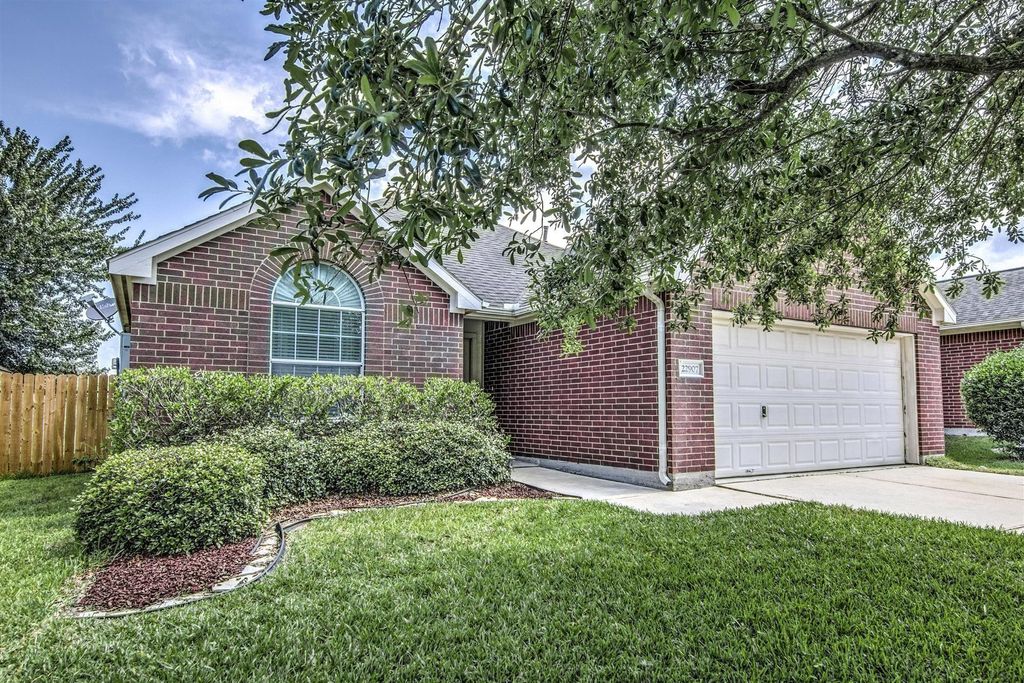 Photo of 22907 Sabastian Dr, Porter, TX 77365 (MLS # 87475056)