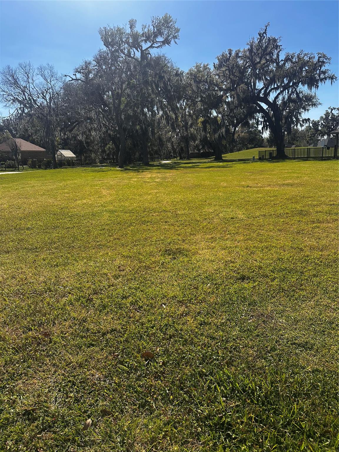 2200 Sunset Oaks Drive