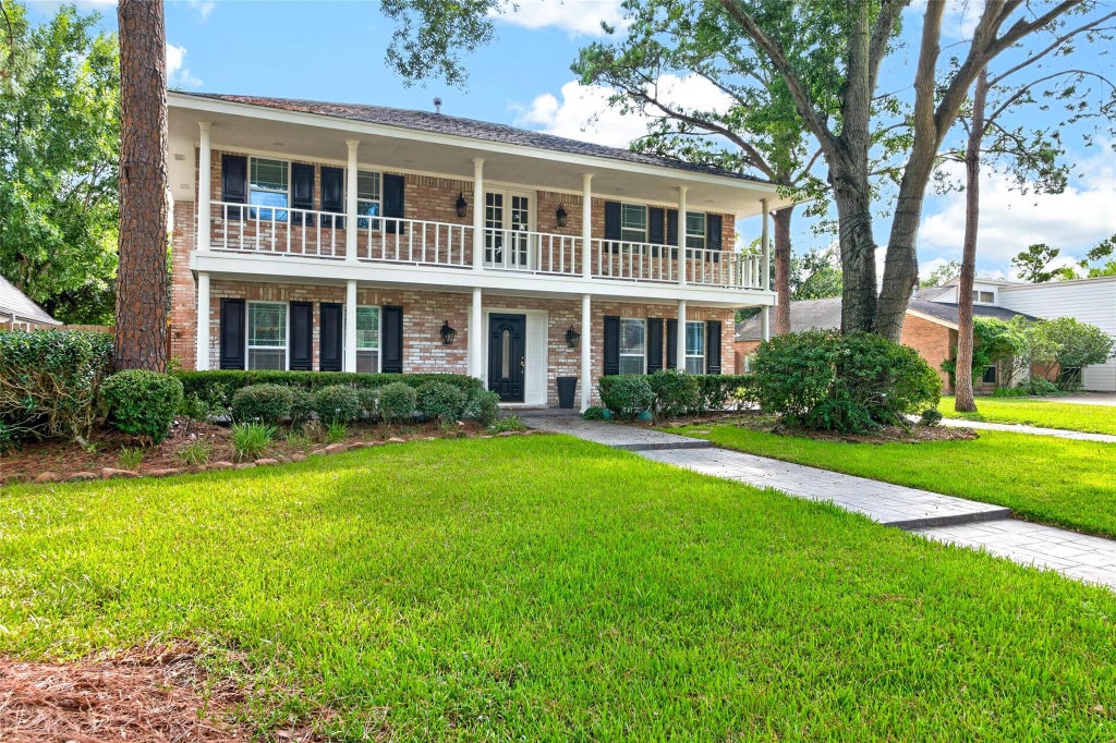 Photo of 18115 Longcliffe Drive, Houston, TX 77084 (MLS # 7342972)