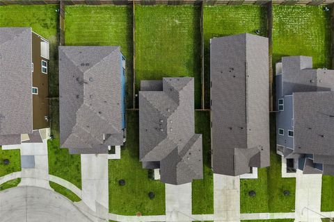 Tiny photo for 6415 Bolinas Court, Rosharon, TX 77583 (MLS # 50393050)