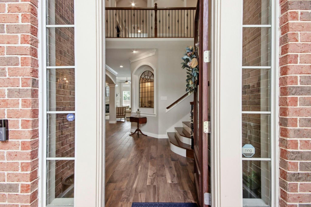Photo of 2014 Mountain Aspen Lane, Kingwood, TX 77345 (MLS # 81702026)