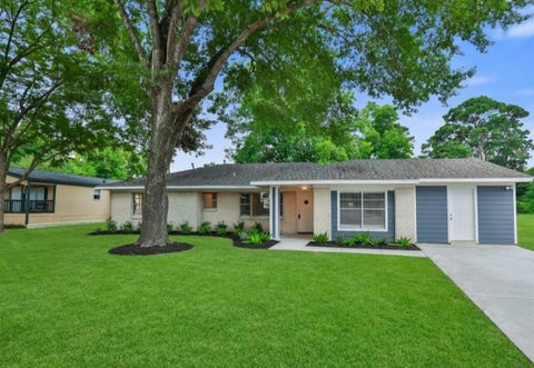 Photo of 20631 Nannette Lane, Spring, TX 77388 (MLS # 96380056)