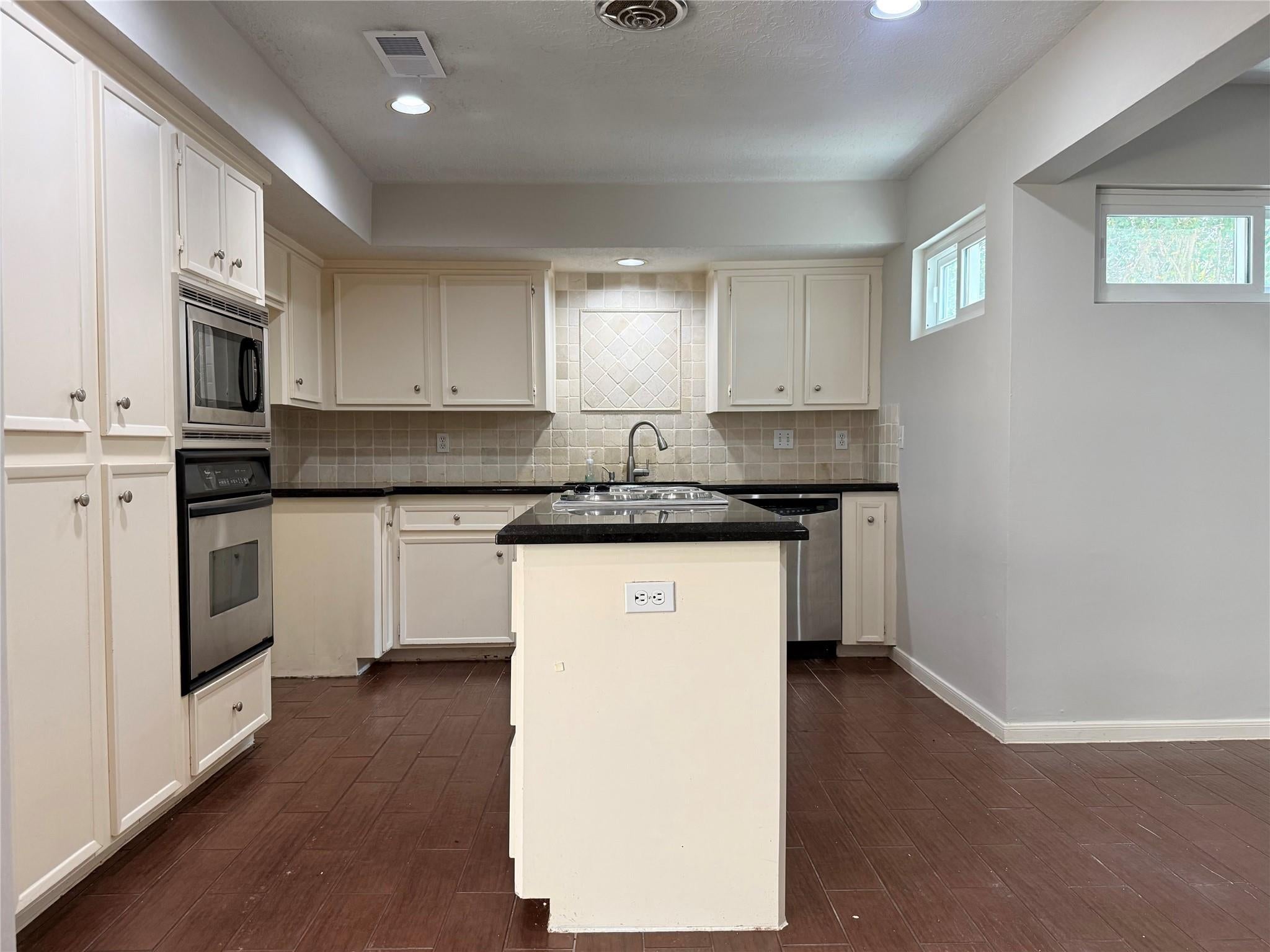 11318 Briar Forest Drive