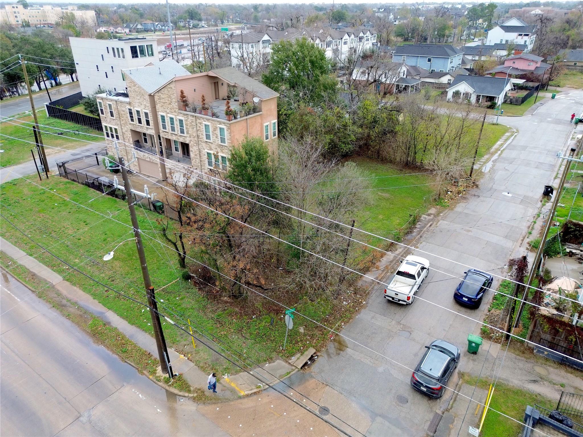 4411 & 4407 Sharon Street