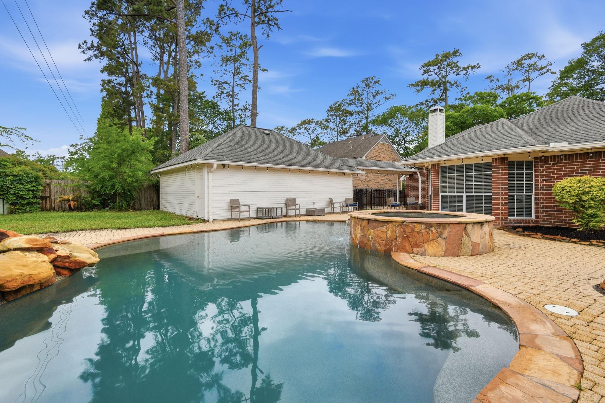 13815 Wetherfield Lane