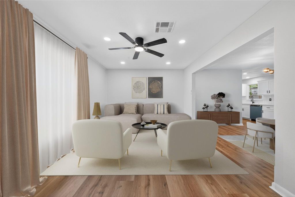Photo of 4310 Jorns Street, Houston, TX 77045 (MLS # 35790743)
