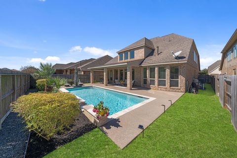 Photo of 18911 New Birmingham Drive, Cypress, TX 77433 (MLS # 40365558)