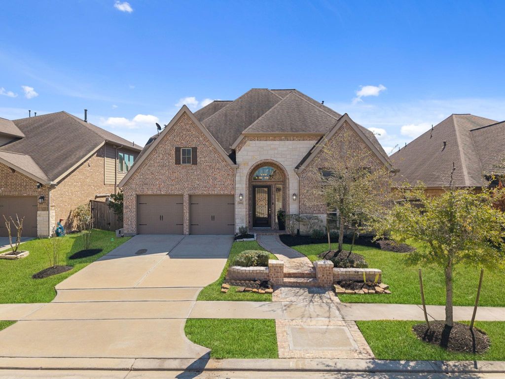 Photo of 18911 New Birmingham Drive, Cypress, TX 77433 (MLS # 40365558)