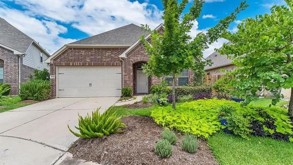 Photo of 24438 N Tide Bay Circle Cir, Katy, TX 77494 (MLS # 19003918)