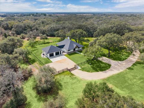 Photo of 1109 County Road 157 Rd, Columbus, TX 78934 (MLS # 10606247)