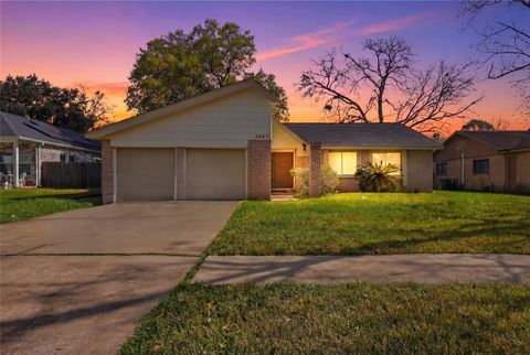 Photo of 2807 W Birchdale Drive, Missouri City, TX 77489 (MLS # 62482402)