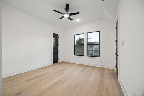 Tiny photo for 1112 Kinley Lane, Houston, TX 77018 (MLS # 27744808)