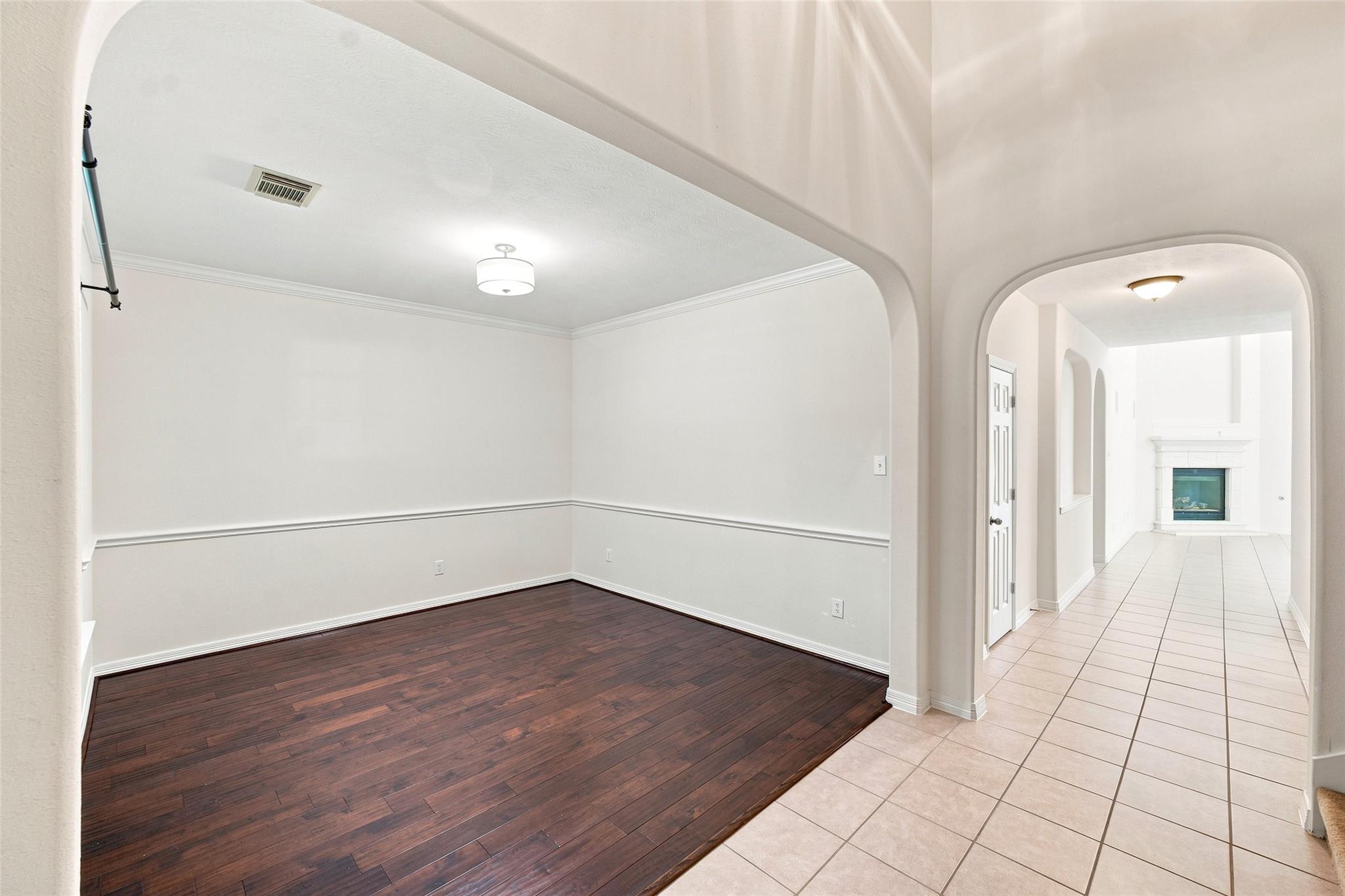 5214 Barleycorn Lane