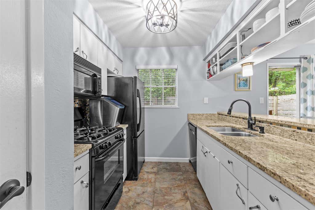 Photo of 7801 Shoal Creek Blvd BLVD #153, Austin, TX 78757 (MLS # 76495203)
