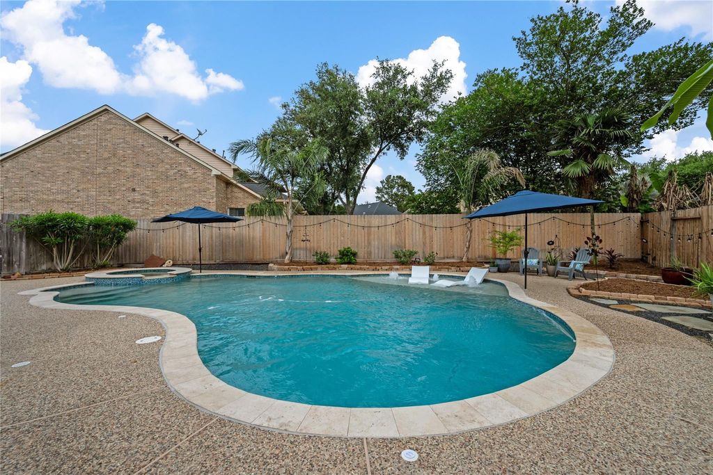 Photo of 2227 Harvest Creek Court, Houston, TX 77345 (MLS # 24830877)