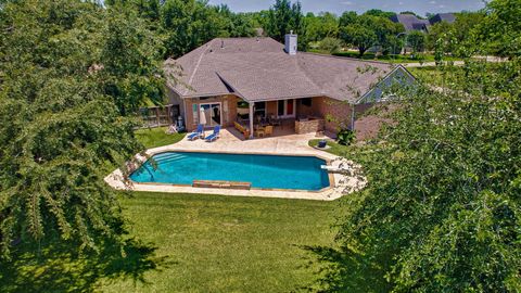 Homes For Sale - 4423 Weston Drive<br/> Fulshear, TX 77441