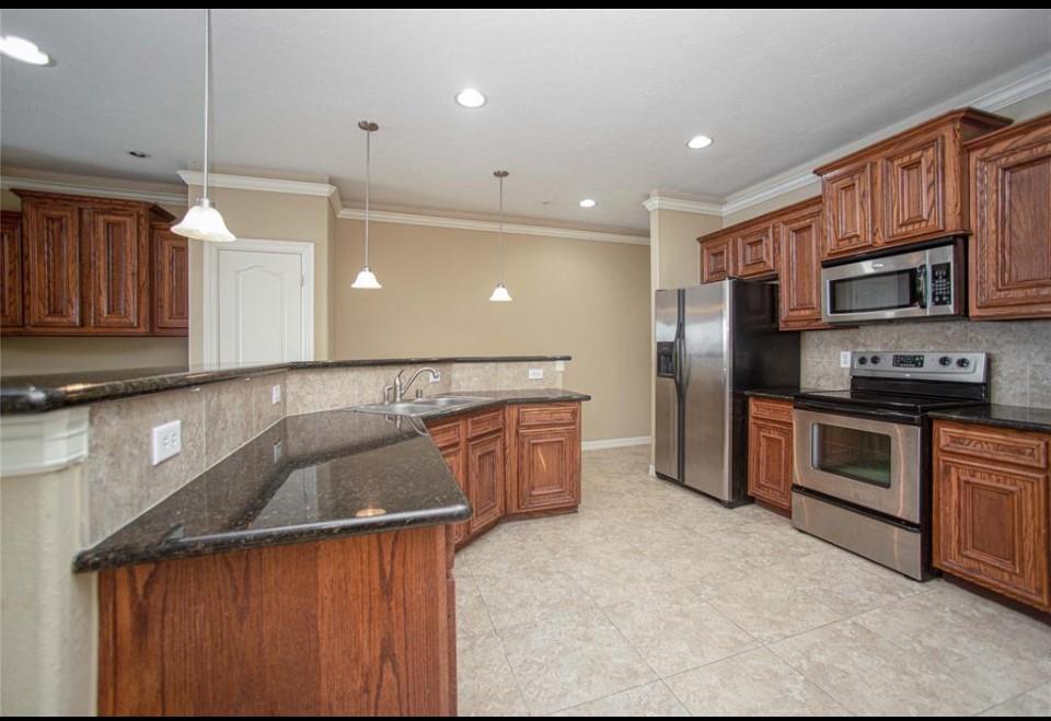 7037 Kingston Cove 217