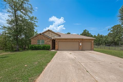 Photo of 9198 Sierra Del Carmen, Conroe, TX 77303 (MLS # 61829162)