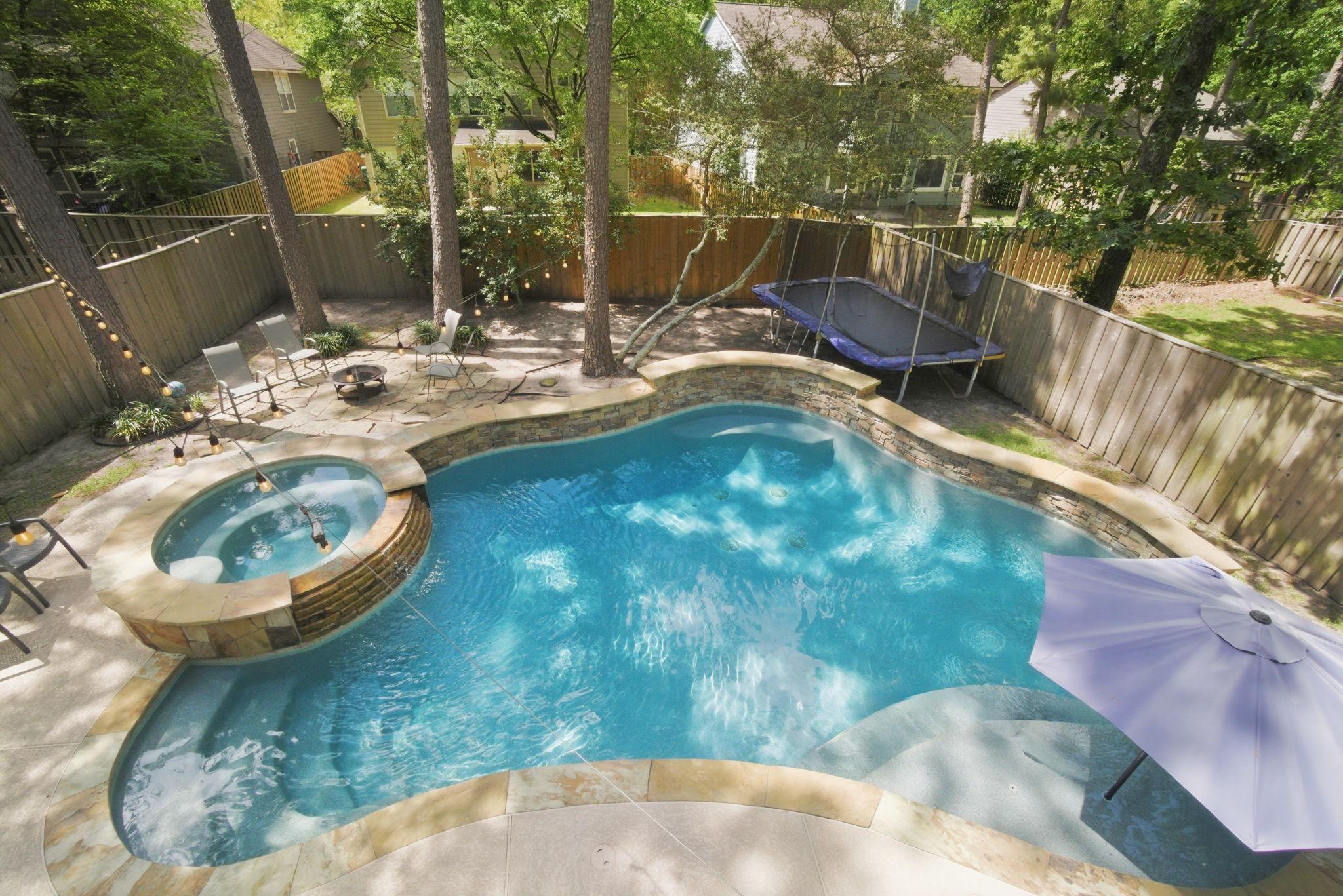 19 E New Avery Place