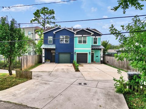 Photo of 3911 Kennon Street #A, Houston, TX 77009 (MLS # 94129560)
