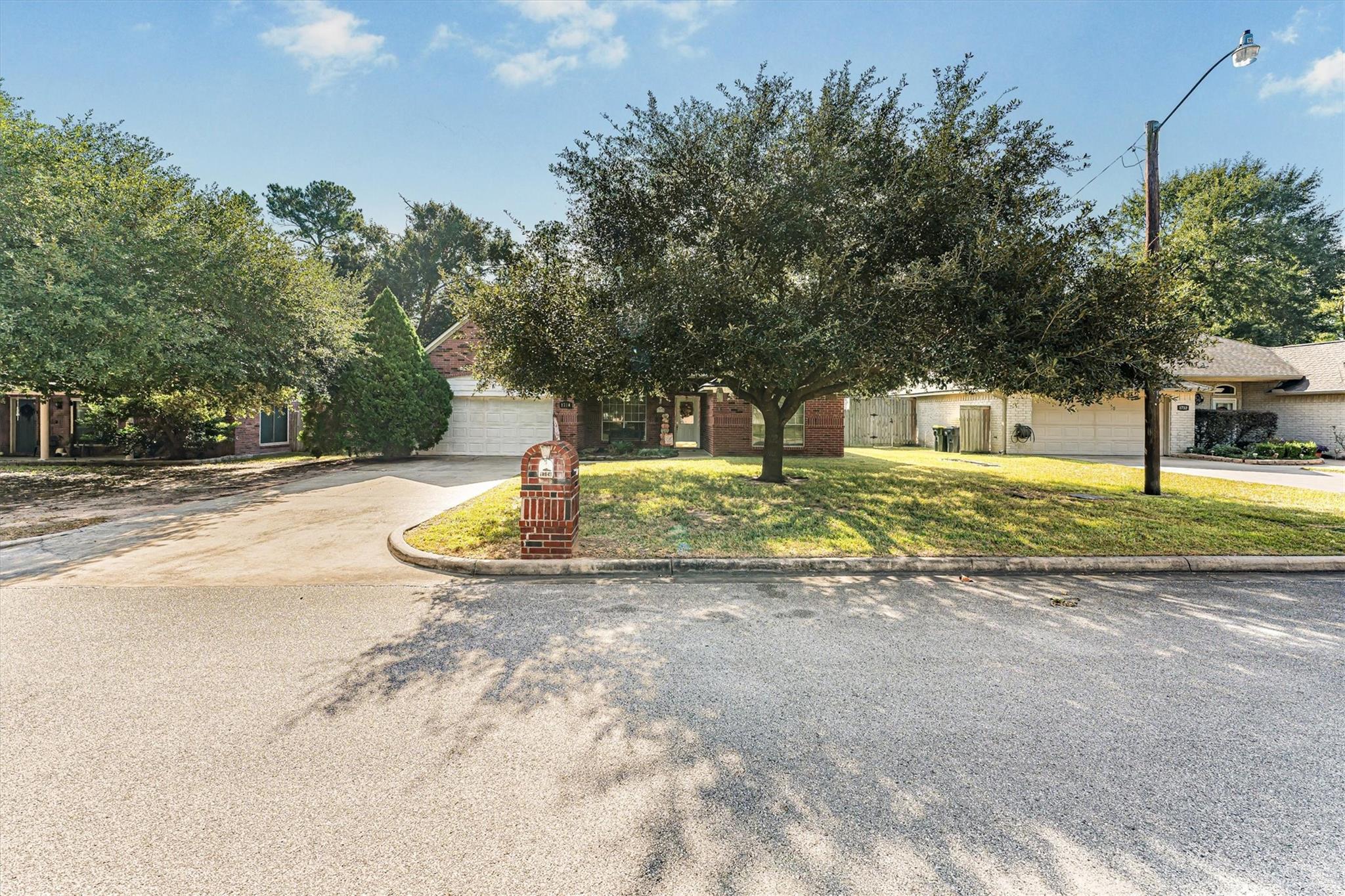 1714 Cantrell Boulevard