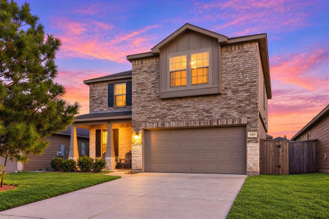 Photo of 120 Shadow Leaf Trail, Willis, TX 77378 (MLS # 40645198)