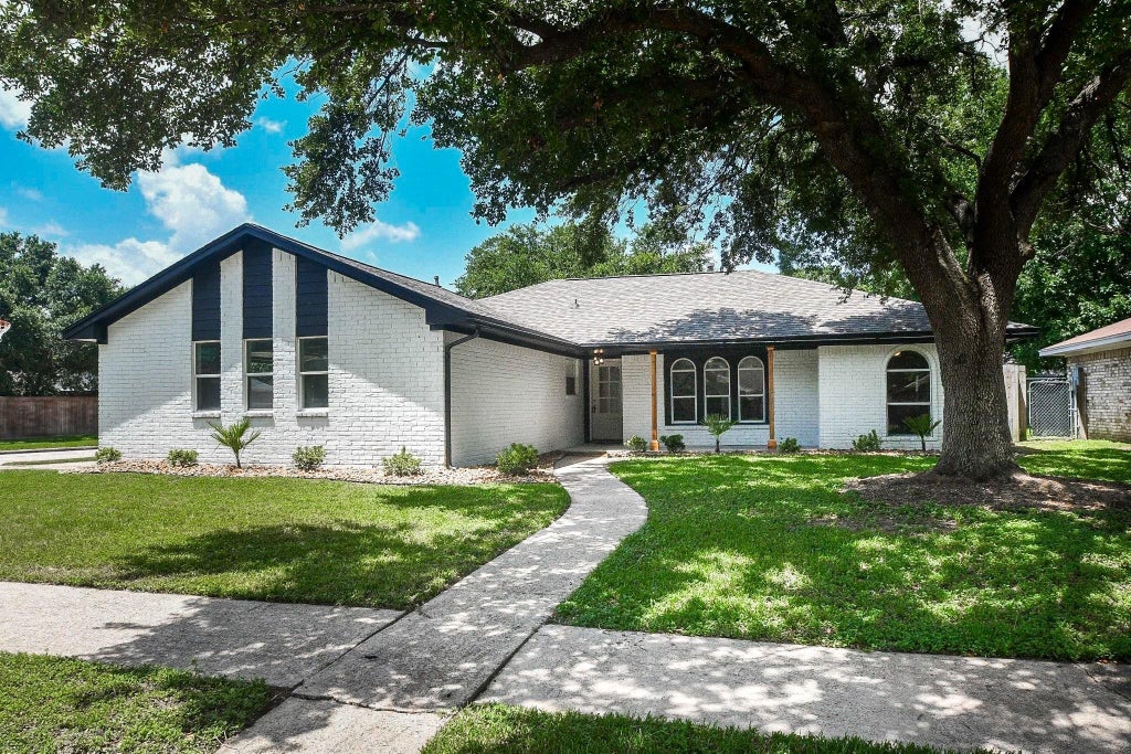 Photo of 29003 Raestone Street, Spring, TX 77386 (MLS # 40901757)
