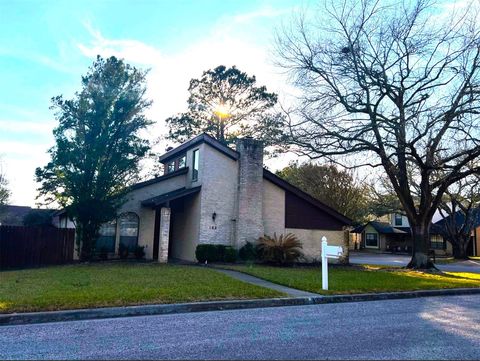 Photo of 102 Briar Ridge Drive, Bellville, TX 77418 (MLS # 92998809)