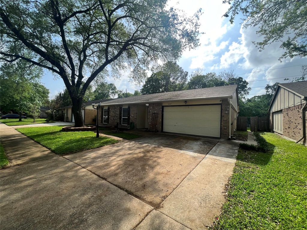 Photo of 4407 Kevinkay Drive, Houston, TX 77084 (MLS # 31200720)